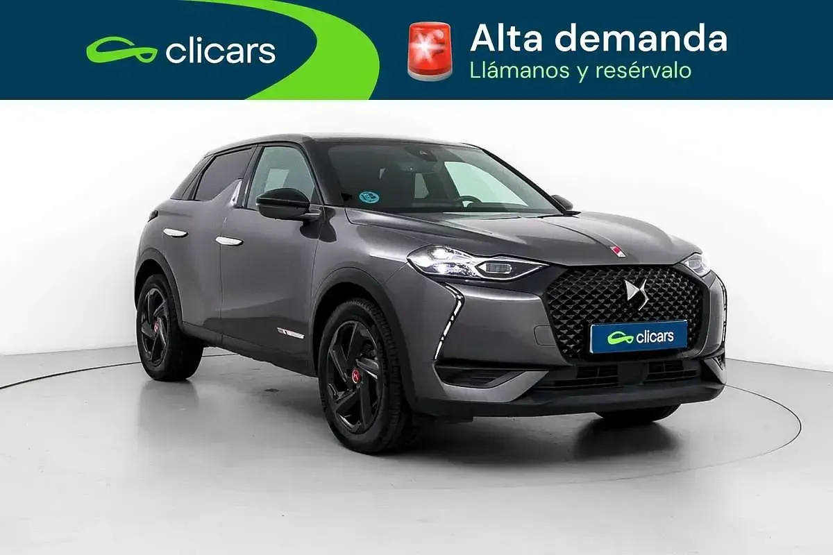 Usado DS Automobiles DS3 Crossback Performance 131 CV (96 kW) 2022 Gris SUV