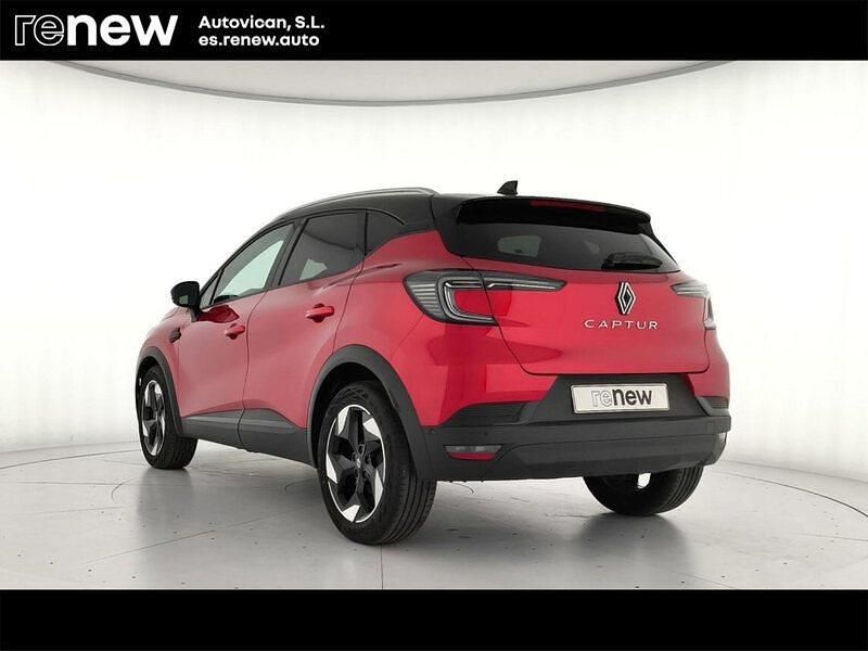 Usado Renault Captur Techno 100 HP (73 kW) 2025 Vermelho SUV