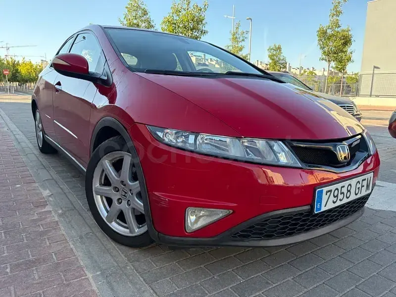Usado Honda Civic Sport 140 CV (102 kW) 2008 Rojo Berlina