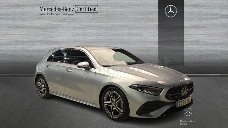 Usado Mercedes A200 163 CV (119 kW) 2024 Gris / plata Berlina