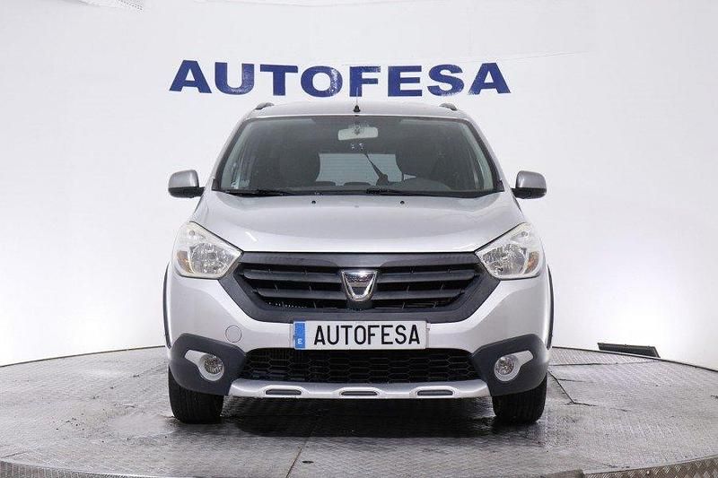 Usado Dacia Lodgy Stepway 115 CV (84 kW) 2017 Plateado Monovolumen