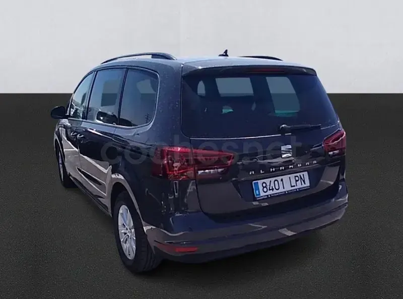 Usado Seat Alhambra Style 150 CV (110 kW) 2021 Gris / plata Monovolumen
