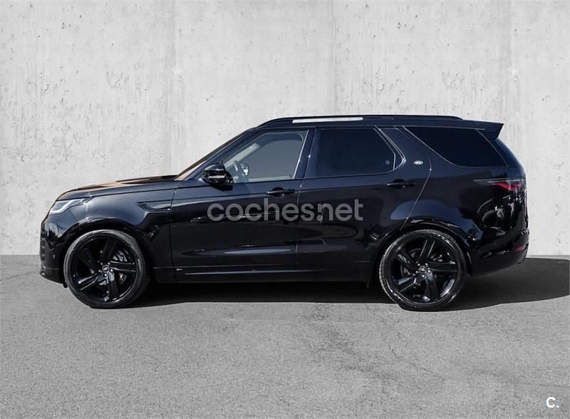Usado Land Rover Discovery 5 R-Dynamic 300 CV (220 kW) 2021 Negro SUV