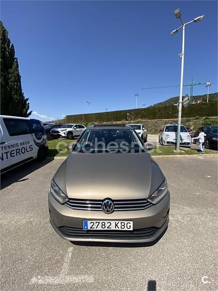 Beige Usado 2017 VW Golf Sportsvan Advance Monovolumen | 12.800 € (Precio justo) - Imagen 1/4
