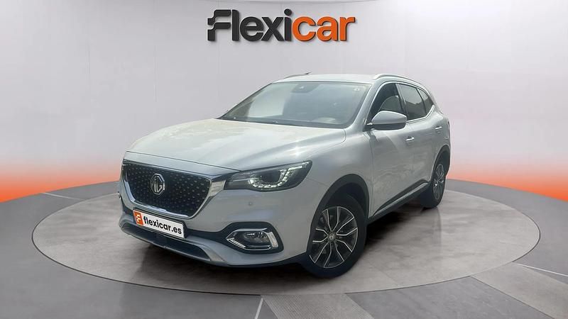 Usado MG HS Luxury 163 HP (119 kW) 2023 Branco SUV