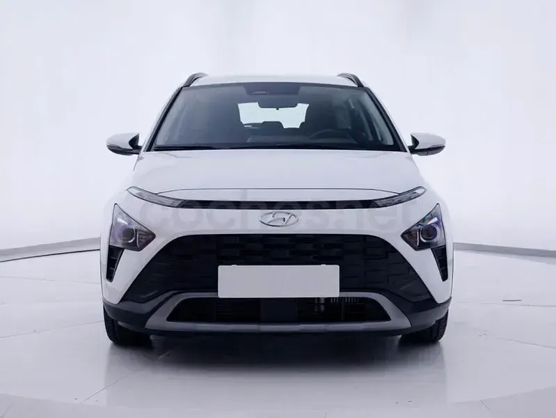 Usado Hyundai Bayon 100 CV (73 kW) 2023 Blanco SUV