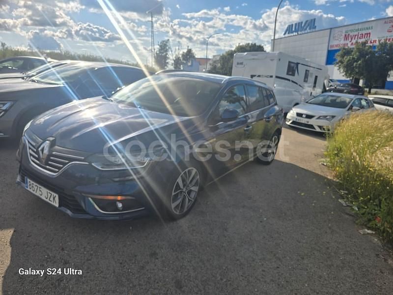 Azul Usado 2017 Renault Mégane GrandTour Bose Edition Familiar | 9500 € (Precio justo) - Imagen 1/4