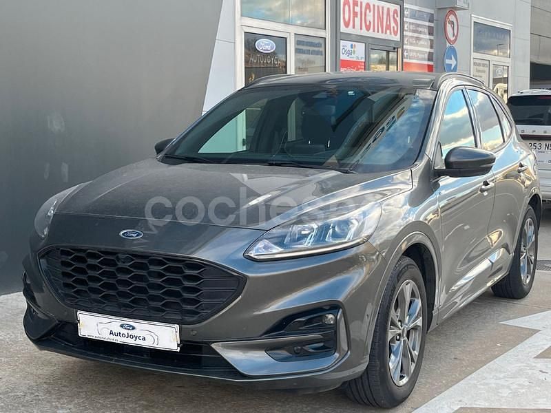 Gris / plata Usado 2023 Ford Kuga ST-Line SUV | 23.990 € (Precio justo) - Imagen 1/4