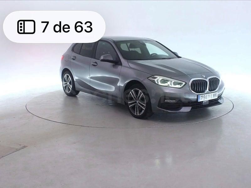 Usado BMW 118 150 CV (110 kW) 2022 Gris / plata Utilitario
