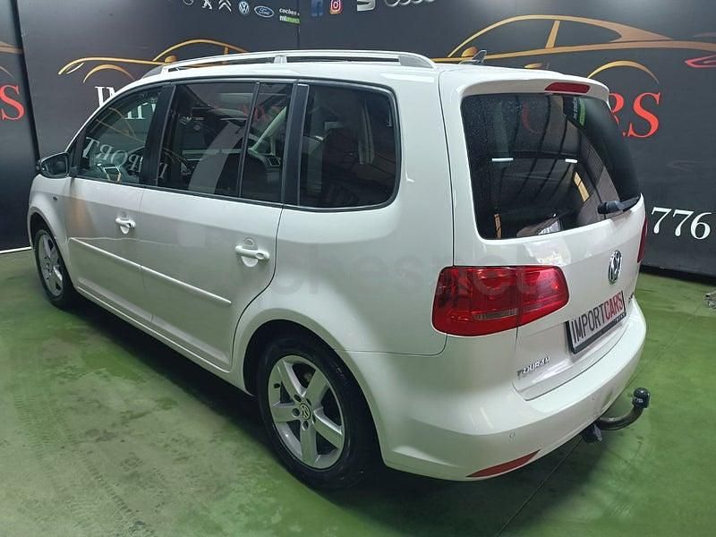 Usado VW Touran Advance 140 CV (102 kW) 2013 Blanco Monovolumen