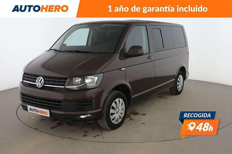 Marrón Usado 2017 VW Caravelle Trendline Monovolumen | 26.899 € (Precio justo) - Imagen 1/1