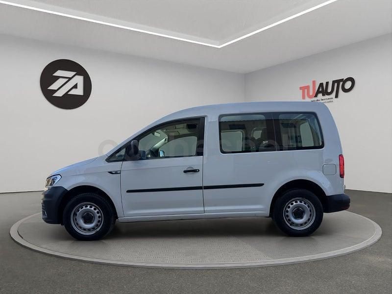 Usado VW Caddy 102 CV (75 kW) 2020 Blanco Monovolumen