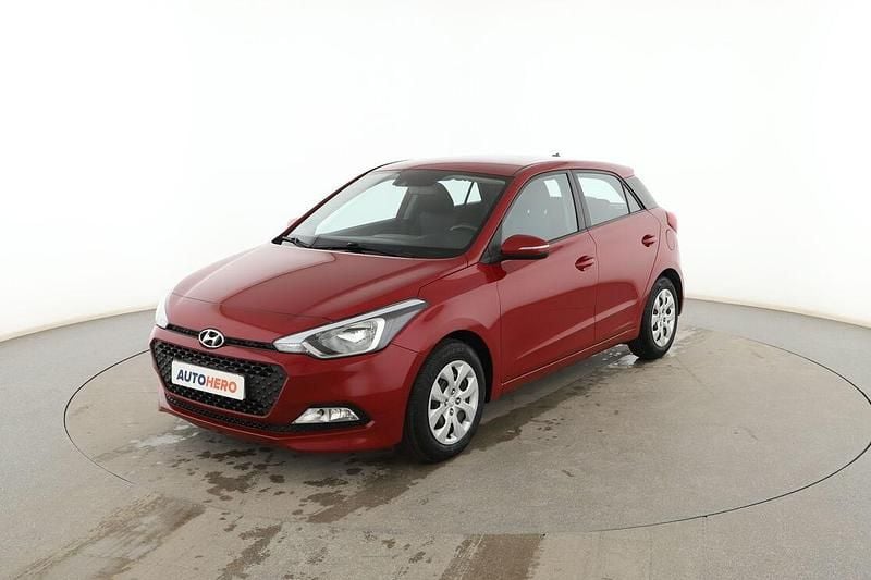 Rojo Usado 2018 Hyundai i20 Berlina | 11.799 € (Precio justo) - Imagen 1/3