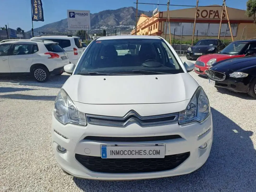 Usado Citroën C3 Live 68 CV (50 kW) 2016 Blanco Utilitario