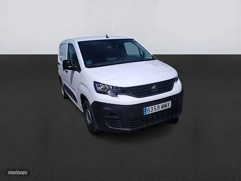 Occasion Peugeot Partner 102 ch (75 kW) 2024 Blanc Monospace