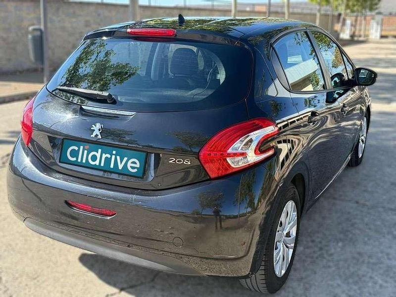 Usado Peugeot 208 Active 68 CV (50 kW) 2013 Negro Utilitario