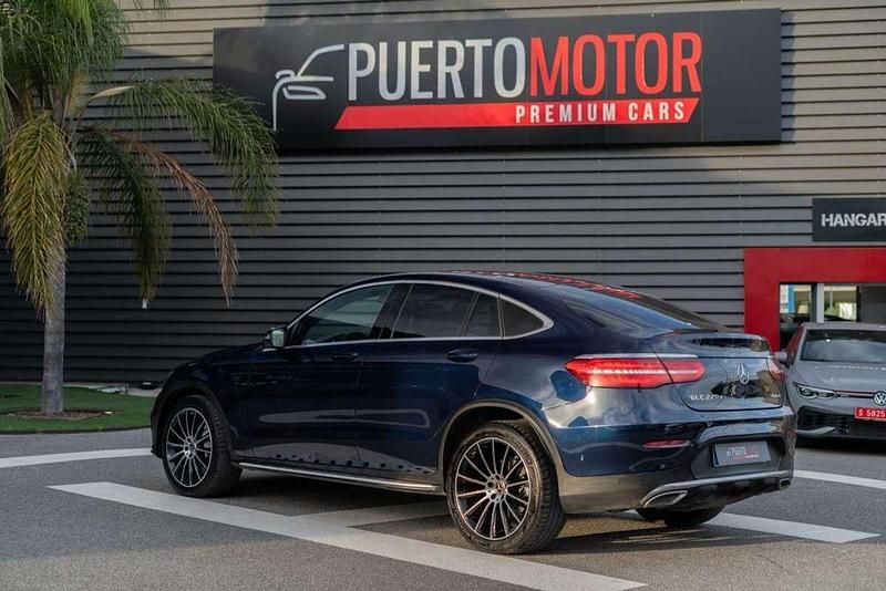 Usado Mercedes GLC220 194 CV (142 kW) 2019 Azul Coupe