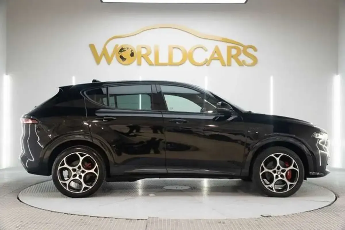 Usado Alfa Romeo Tonale Veloce 280 CV (205 kW) 2023 Negro SUV
