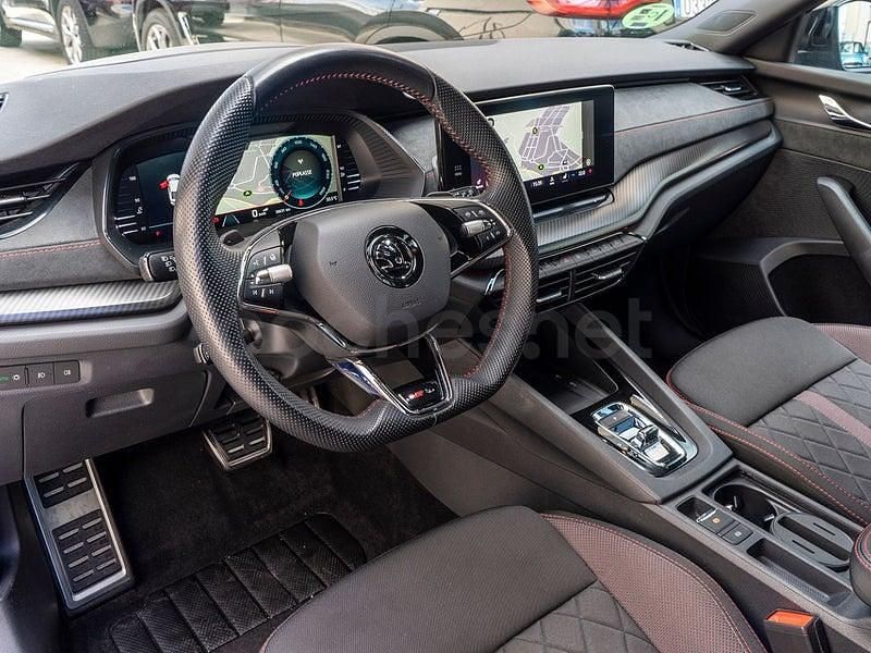 Usado Skoda Octavia RS 245 CV (180 kW) 2024 Azul Berlina