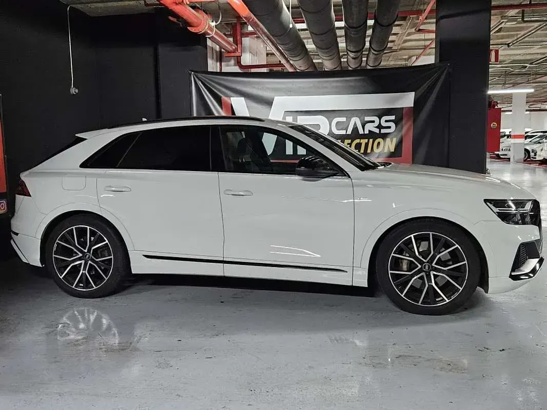 Usado Audi Q8 S-Line 381 CV (280 kW) 2021 Blanco SUV