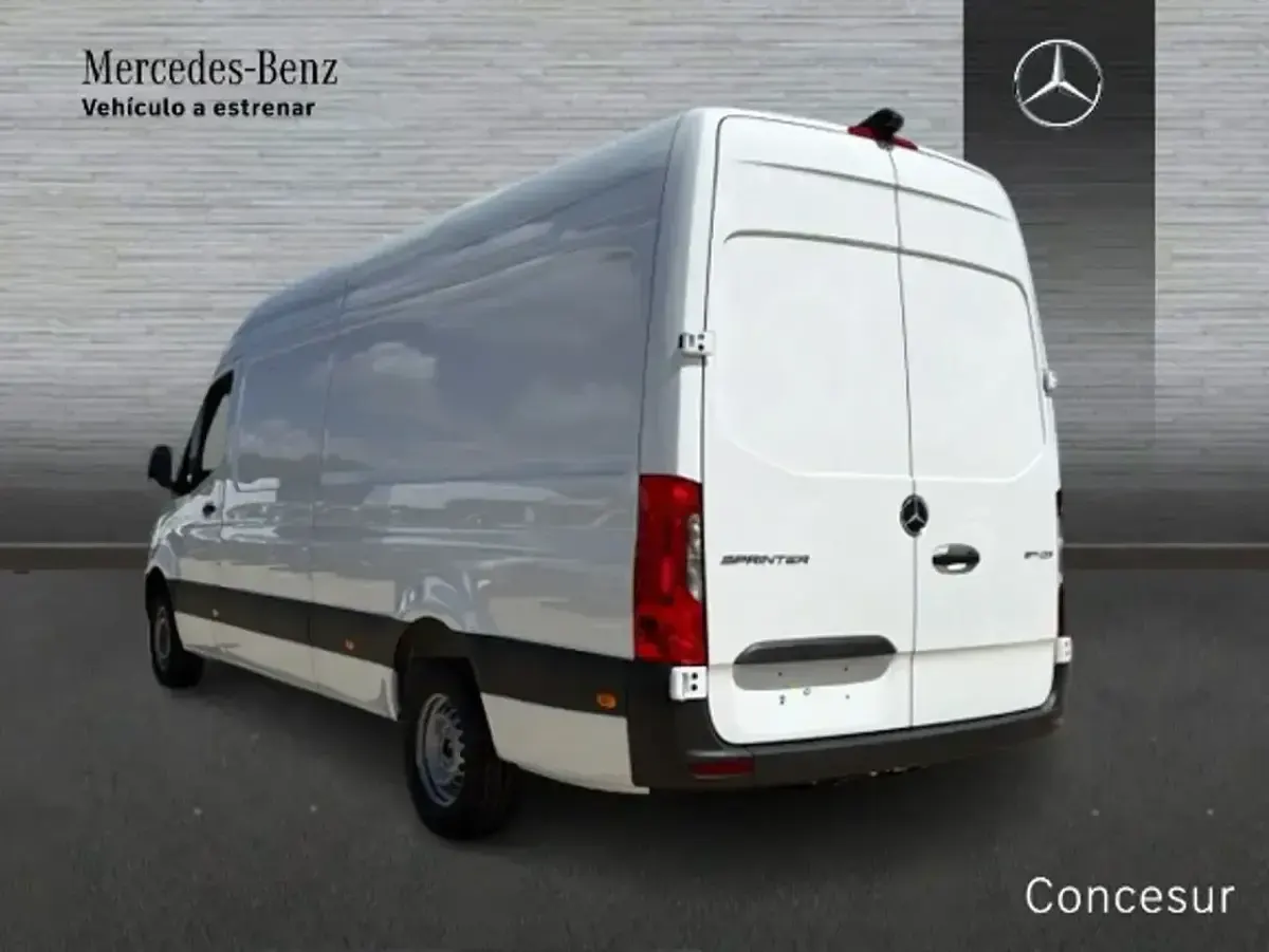 Nuevo Mercedes Sprinter 2026 Blanco Van
