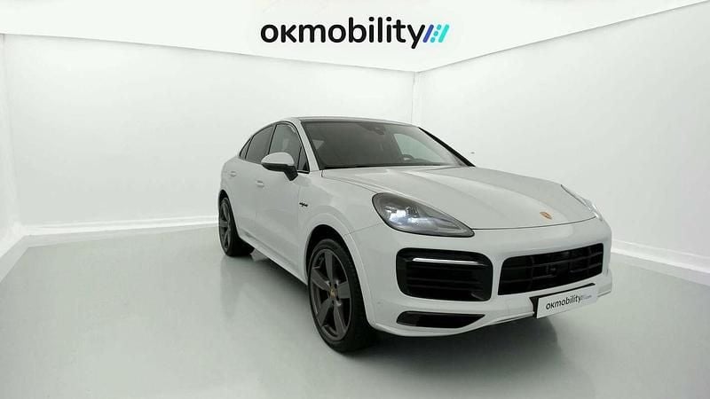 Usado Porsche Cayenne Platinum Edition 462 CV (339 kW) 2023 Blanco SUV