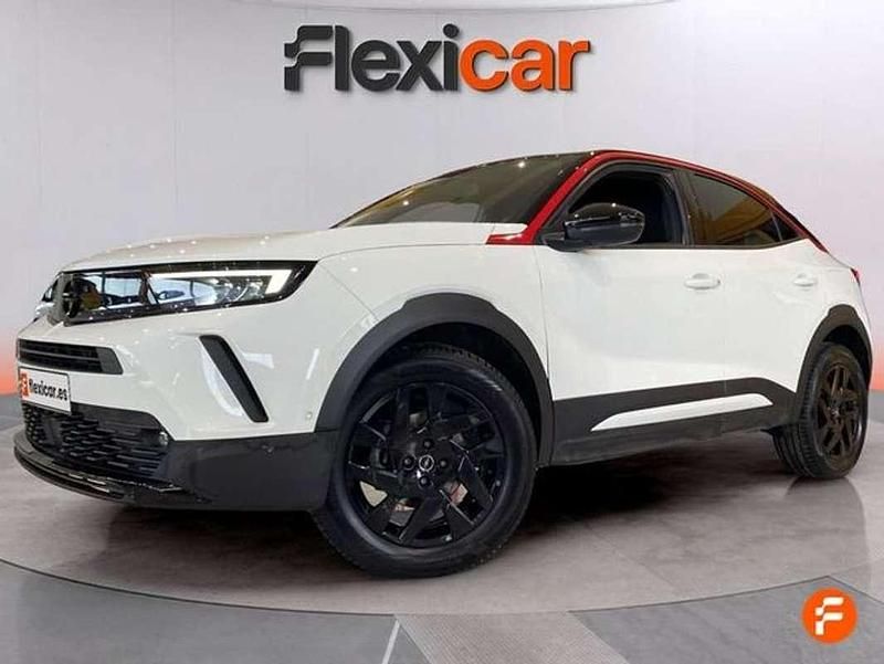 Usado Opel Mokka GS Line 110 CV (80 kW) 2021 Blanco SUV