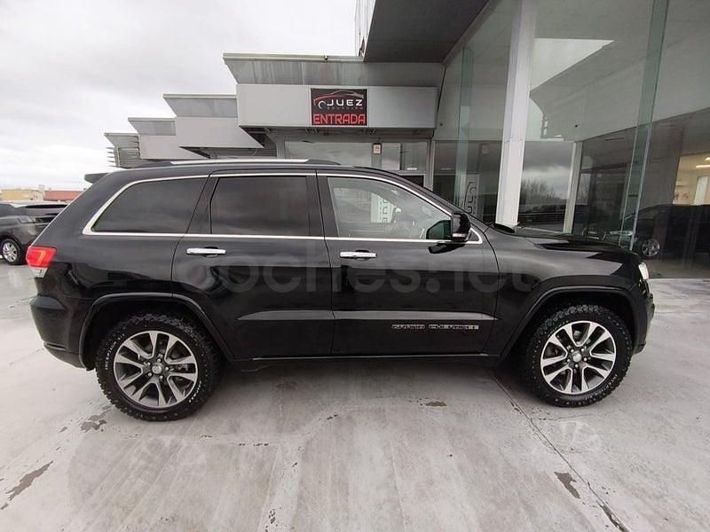 Usado Jeep Grand Cherokee Overland 250 CV (183 kW) 2018 Negro SUV