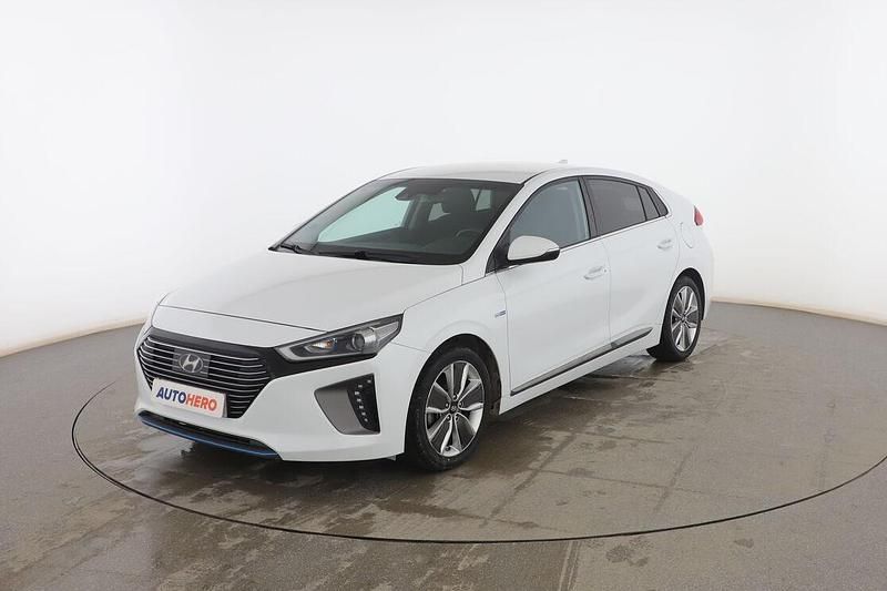 Usado Hyundai Ioniq 141 CV (103 kW) 2019 Blanco Utilitario