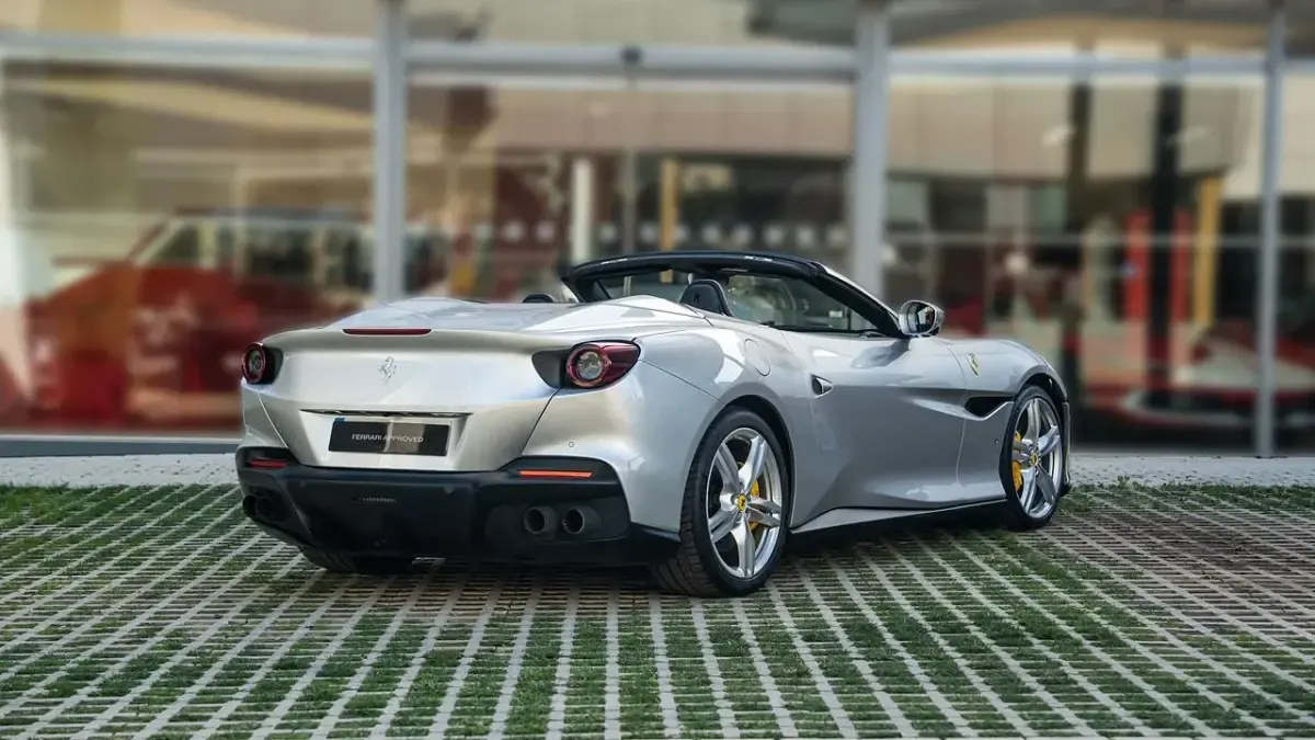 Usado Ferrari Portofino 620 CV (456 kW) 2019 Gris Descapotable