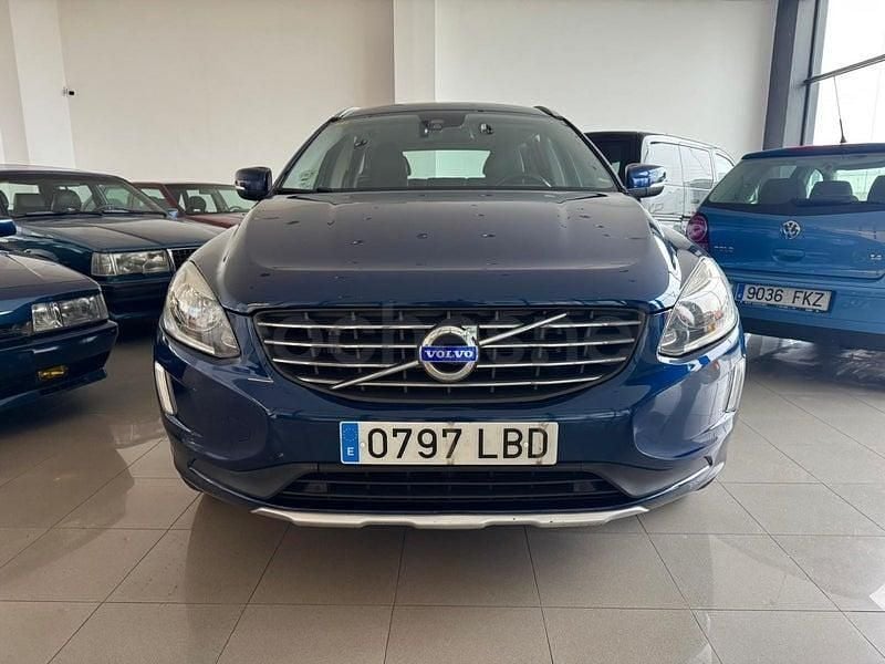 Usado Volvo XC60 Summum 136 CV (100 kW) 2015 Azul SUV