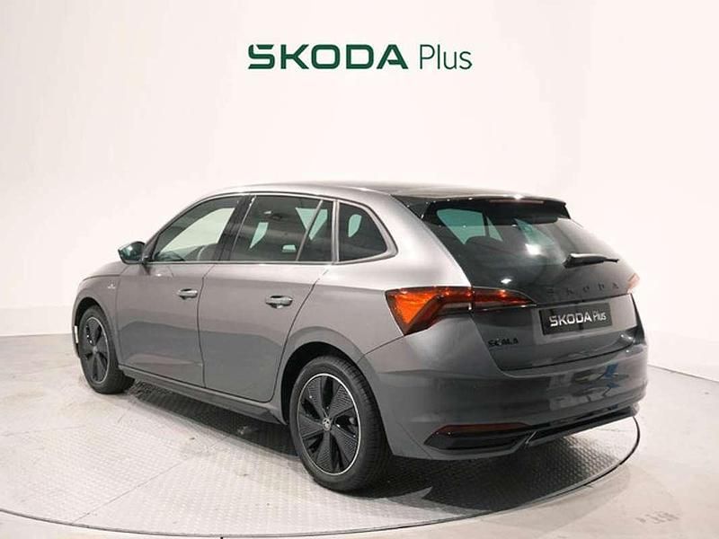 Nuevo Skoda Scala Monte Carlo 116 CV (85 kW) 2025 Gris Utilitario