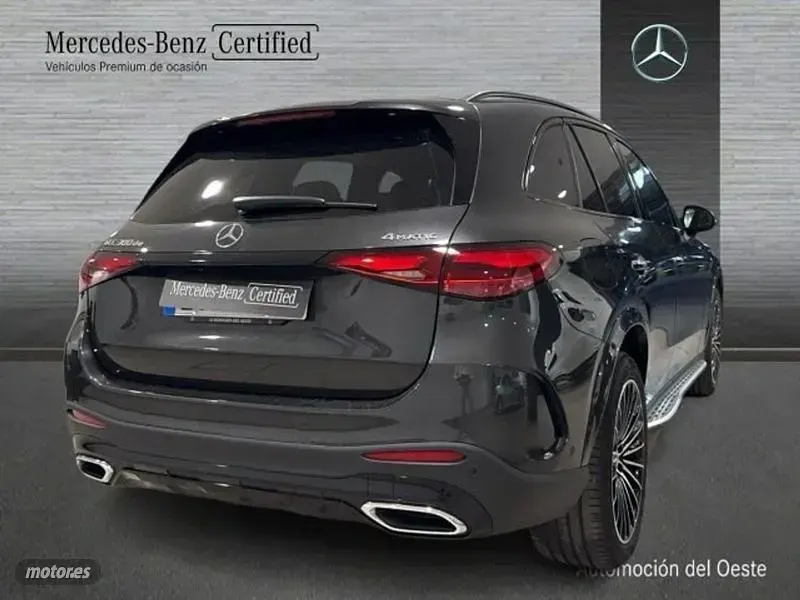 Usado Mercedes GLC300e 333 CV (244 kW) 2026 Gris SUV
