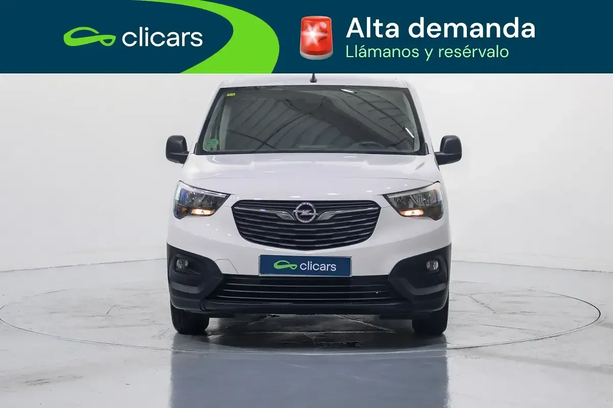 Usado Opel Combo S 100 HP (73 kW) 2022 Branco Monovolume