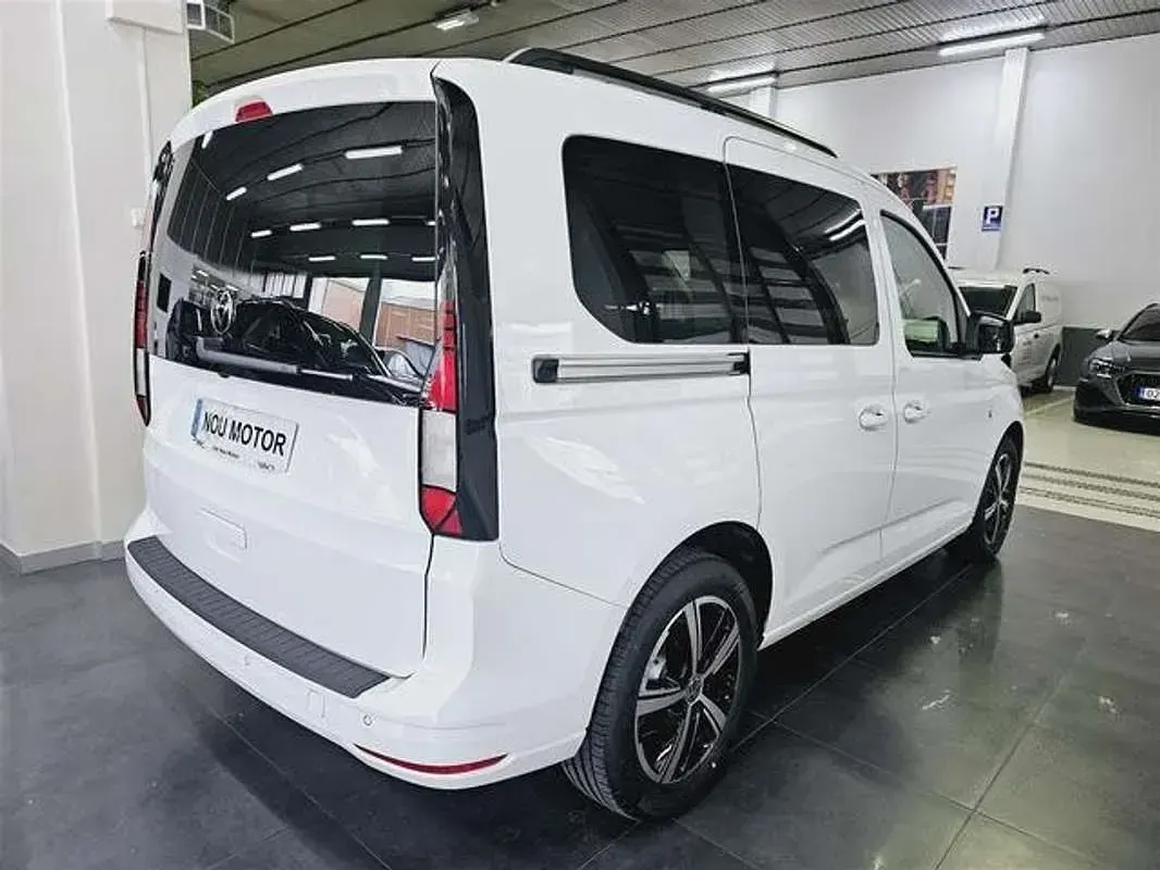 Nuevo VW Caddy 121 CV (88 kW) 2026 Blanco Monovolumen