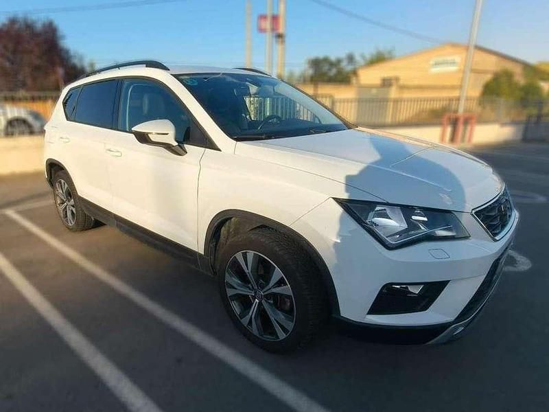 Usado Seat Ateca Style 150 CV (110 kW) 2017 Blanco SUV