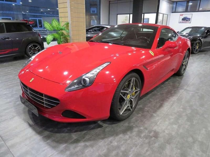 Usado Ferrari California 560 CV (411 kW) 2014 Rojo Descapotable