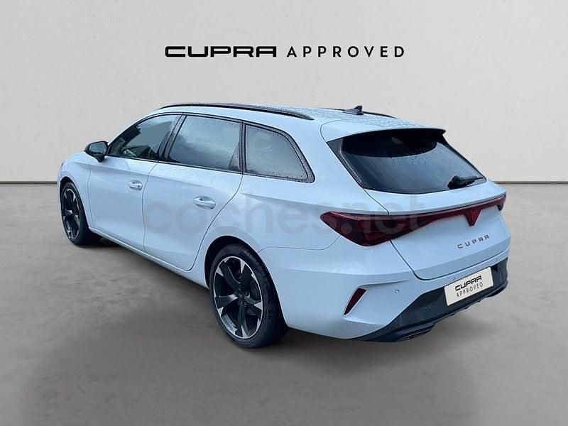 Usado Cupra Leon 150 CV (110 kW) 2024 Blanco Familiar