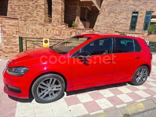 Rojo Usado 2016 VW Golf VII Edition Berlina | 13.900 € - Imagen 1/4