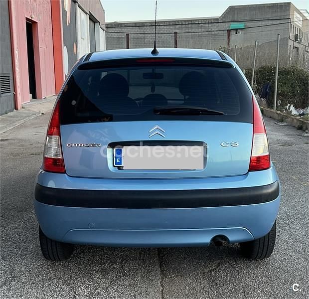 Usado Citroën C3 Exclusive 70 CV (51 kW) 2006 Azul Berlina