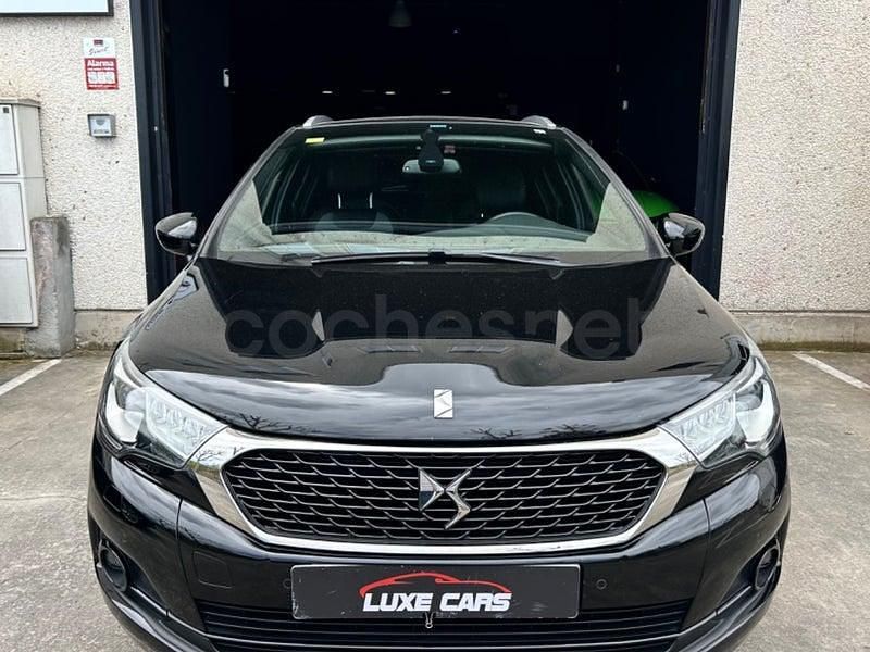 Usado DS Automobiles DS4 Crossback Style 131 CV (96 kW) 2018 Negro SUV