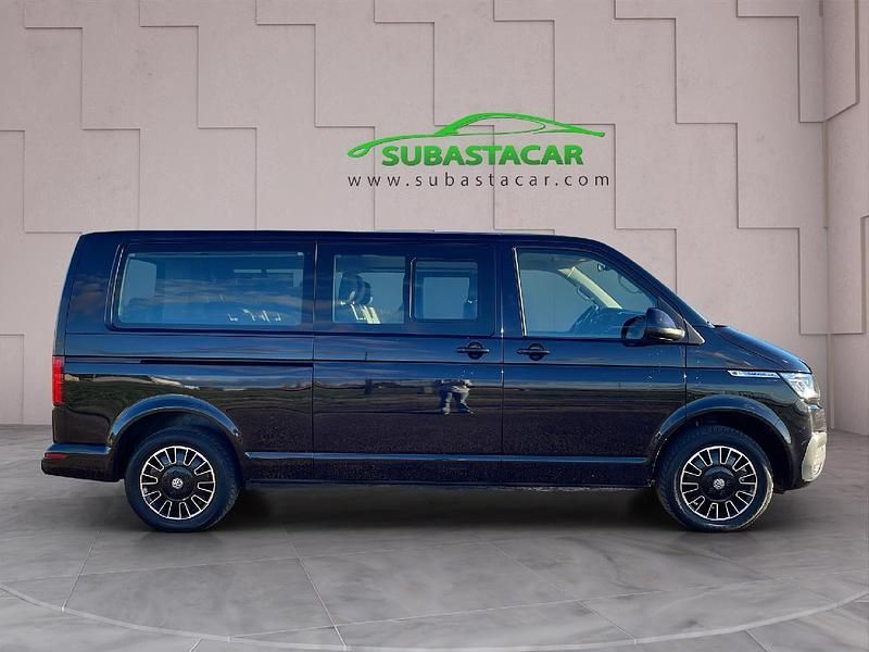 Usado VW Caravelle 150 CV (110 kW) 2022 Negro Monovolumen