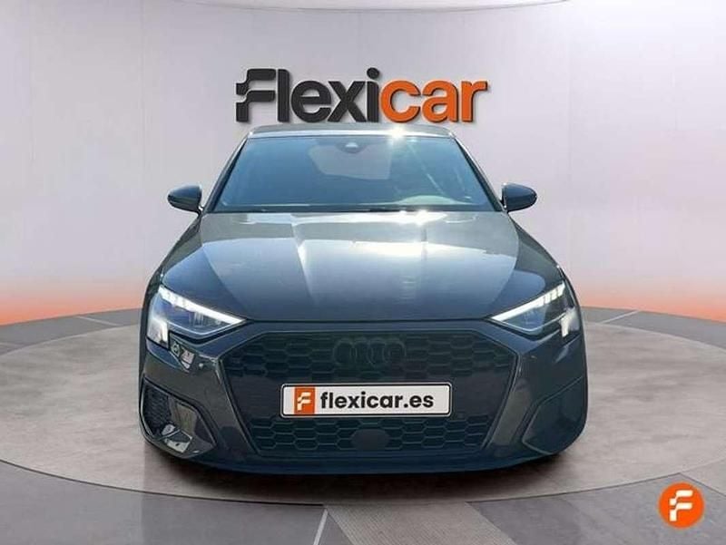 Usado Audi A3 Premium 110 CV (80 kW) 2023 Gris Berlina