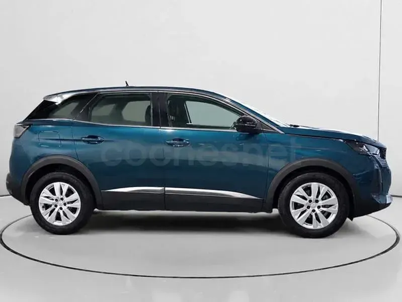 Usado Peugeot 3008 Active 130 CV (95 kW) 2022 Azul SUV