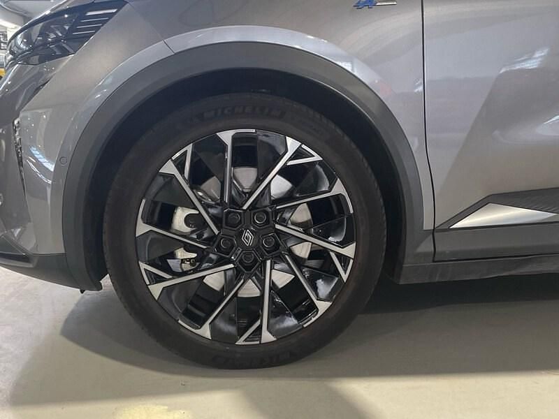 Usado Renault Scenic E-Tech Esprit Alpine 159 kW (217 CV) 2024 Gris SUV