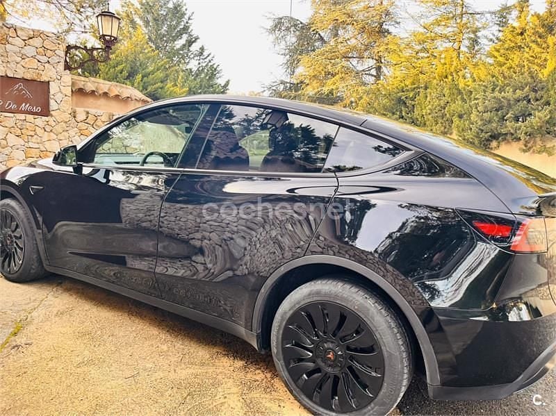 Usado Tesla Model Y RWD 250 kW (340 CV) 2023 Eléctrico SUV