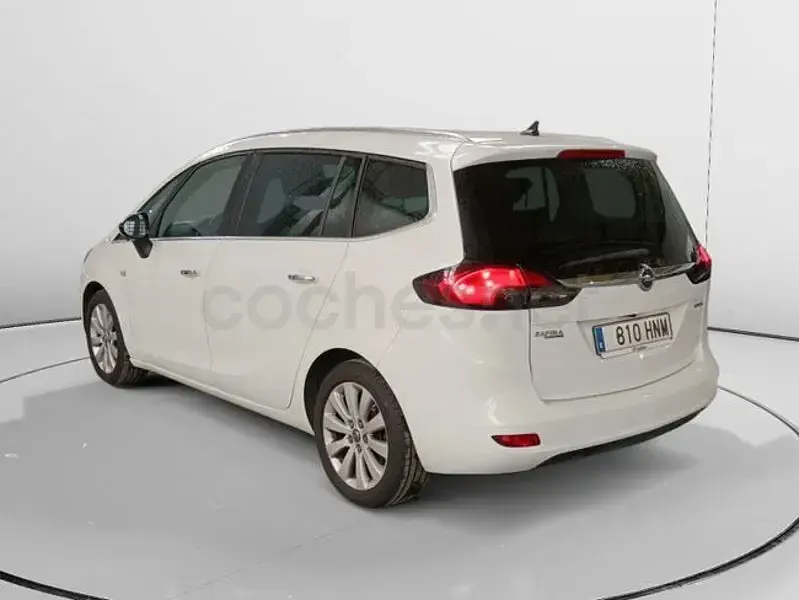 Usado Opel Zafira Tourer Excellence 140 CV (102 kW) 2013 Blanco Monovolumen