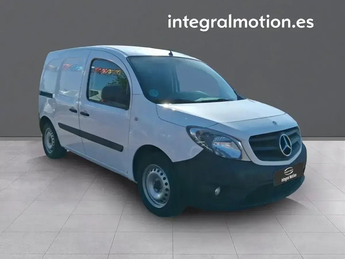 Usado Mercedes Citan 109 95 CV (69 kW) 2021 Blanco Monovolumen