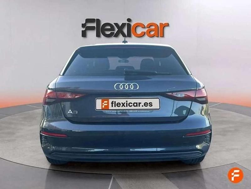 Usado Audi A3 Sportback S-Line 110 CV (80 kW) 2023 Gris Utilitario
