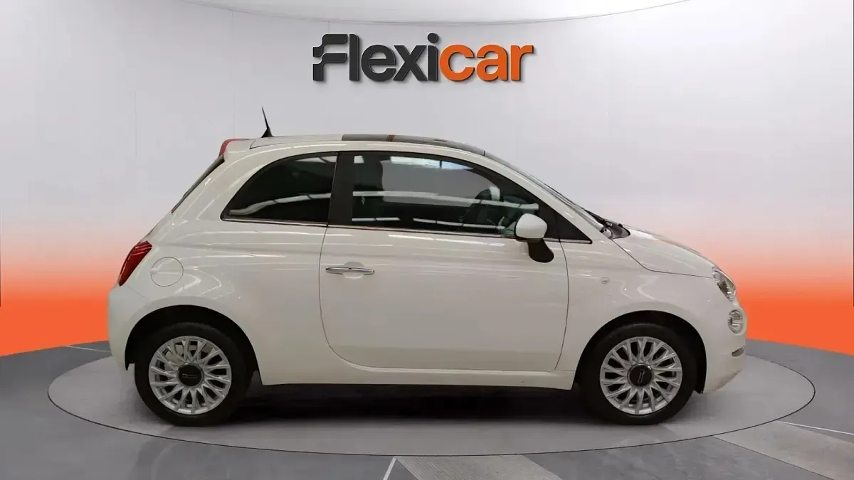 Usado Fiat 500 71 CV (52 kW) 2023 Blanco Berlina